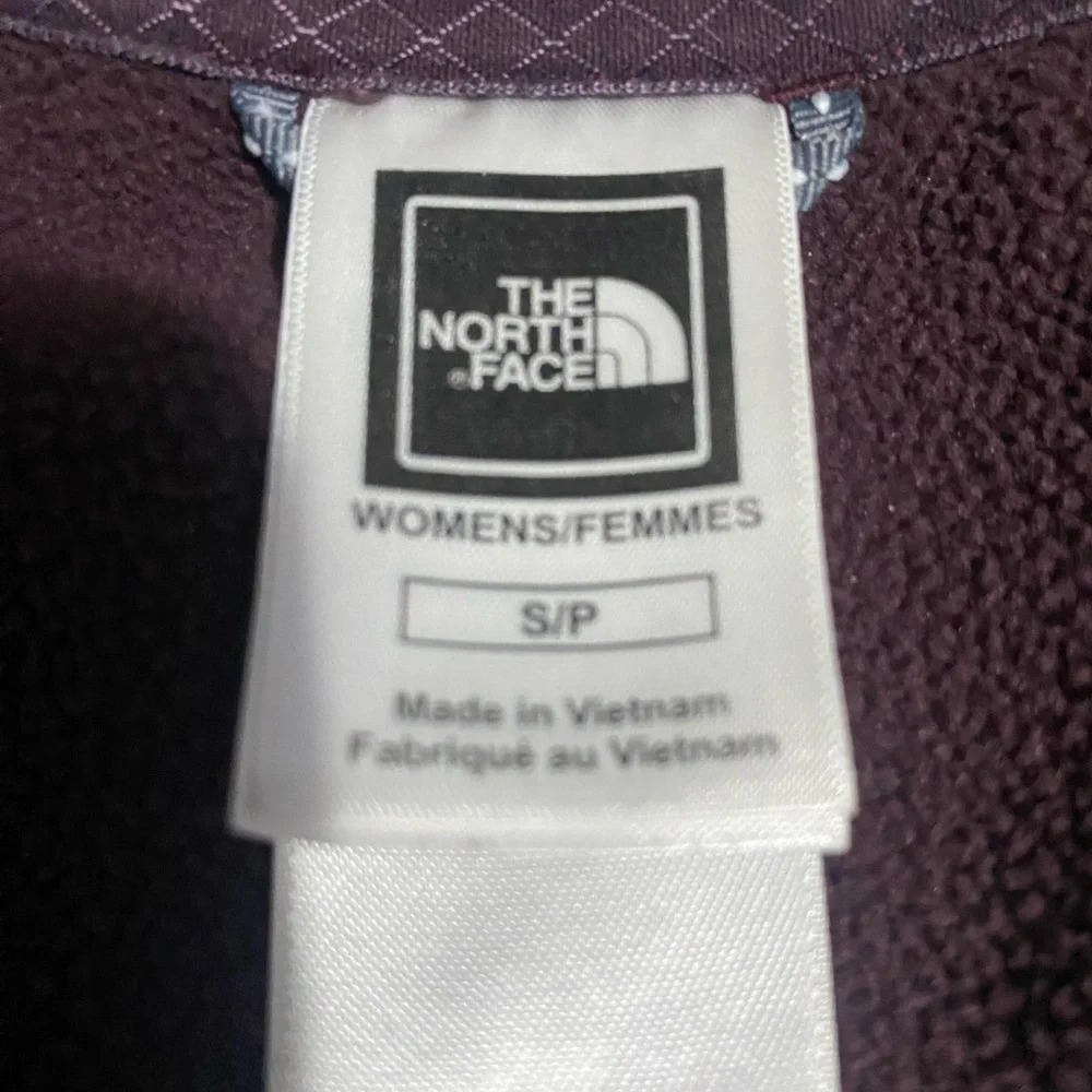 The North Face Purple Ski Jacket with Fleece Material and High Collar - Picture 10 of 15